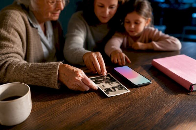 Le journal familial numérique : préserver et transmettre vos souvenirs